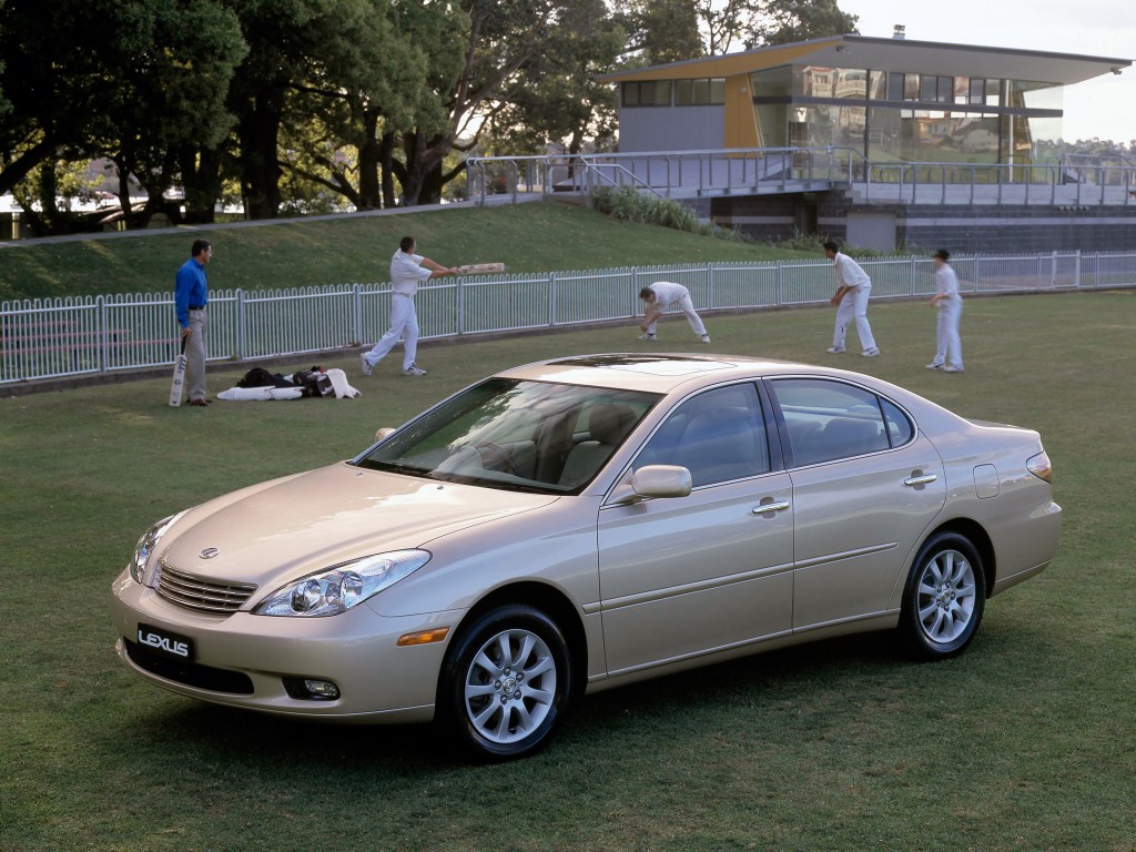 Lexus Es photo 14