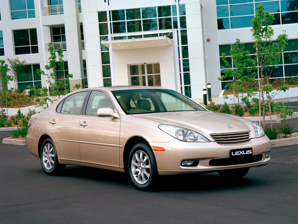 Lexus Es photo 16