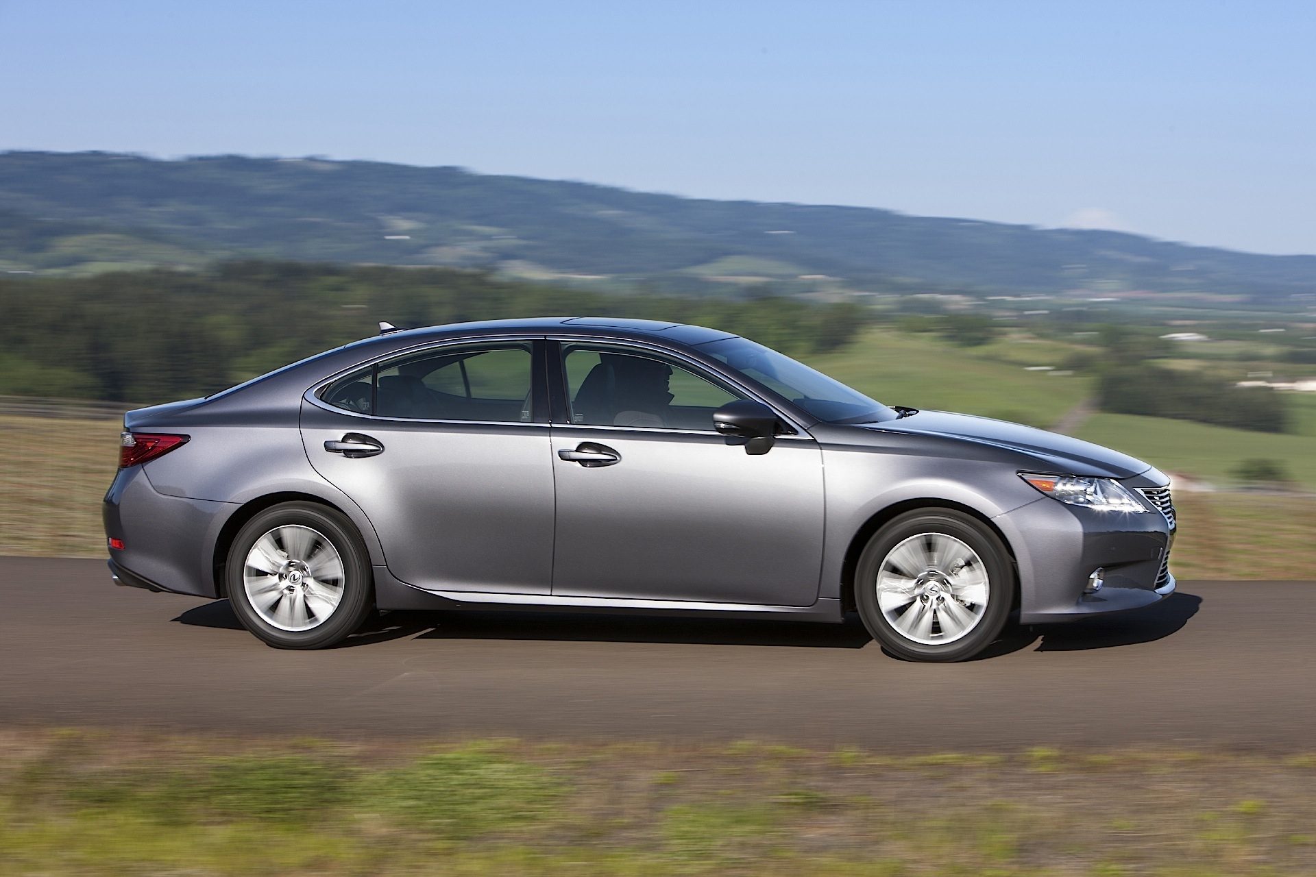 Lexus Es photo 18