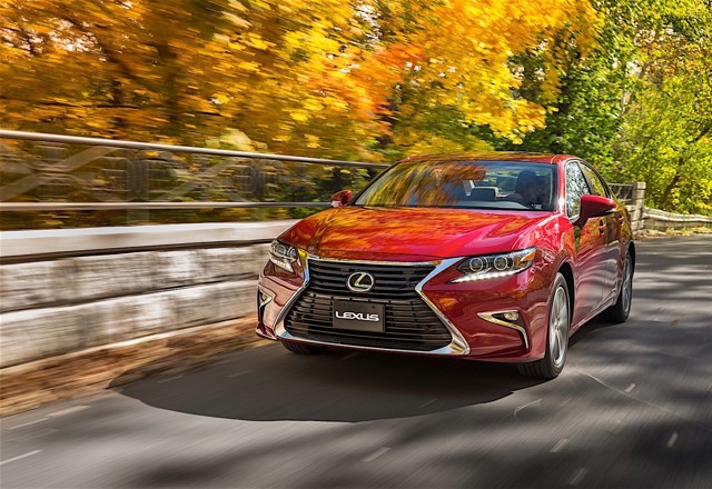 Lexus Es photo 7
