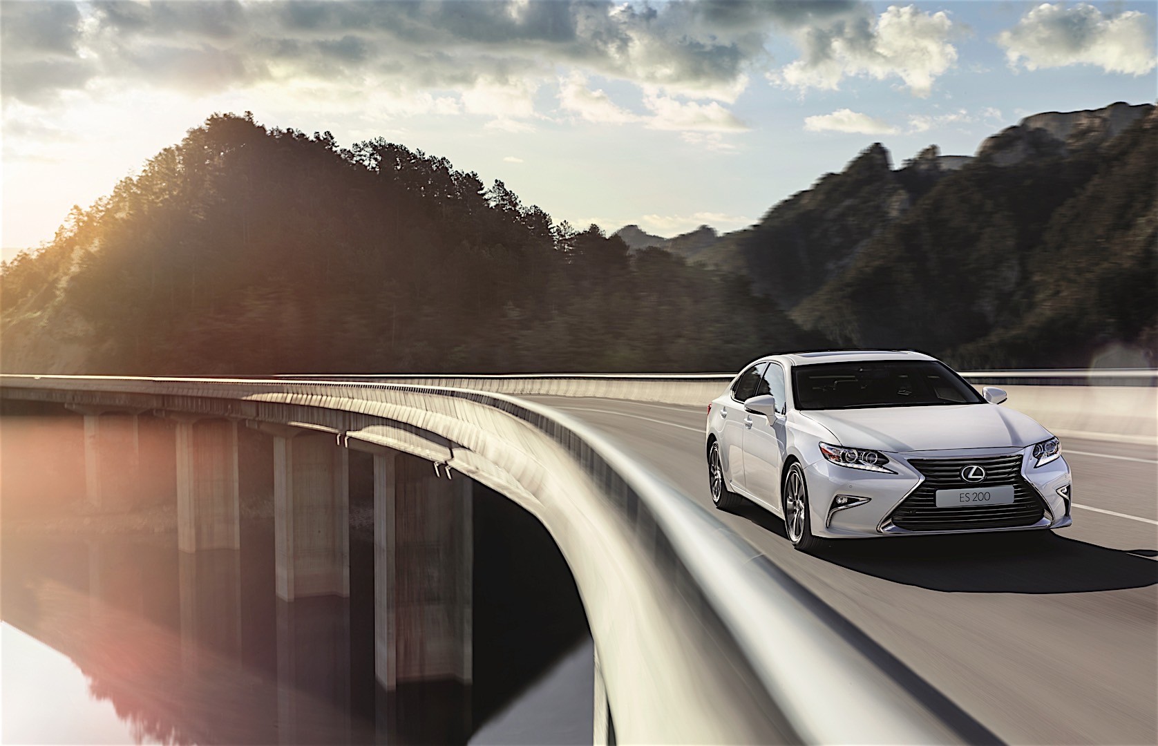 Lexus Es photo 18