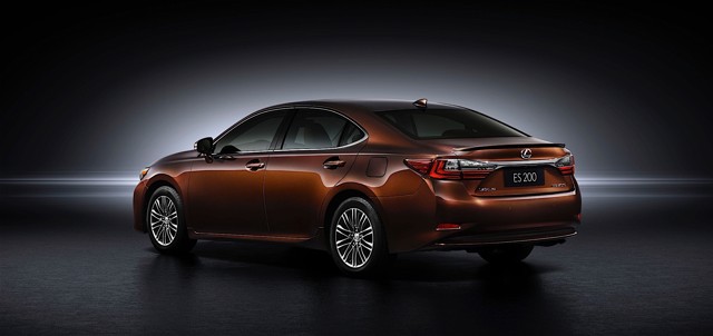 Lexus Es photo 23