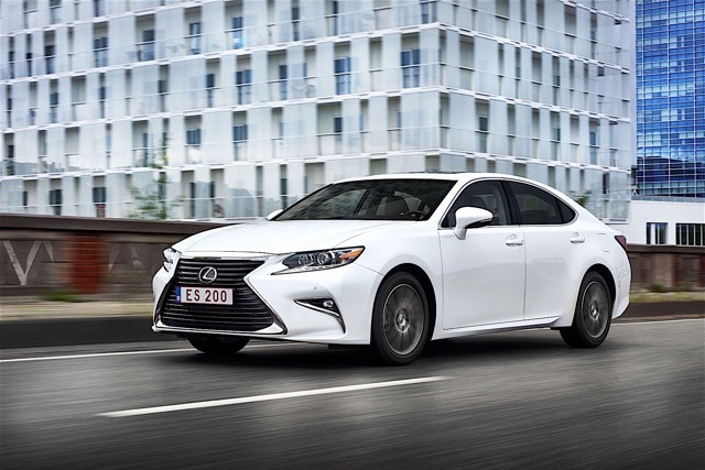 Lexus Es photo 38