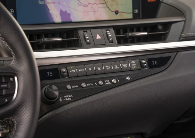 Lexus Es photo 46