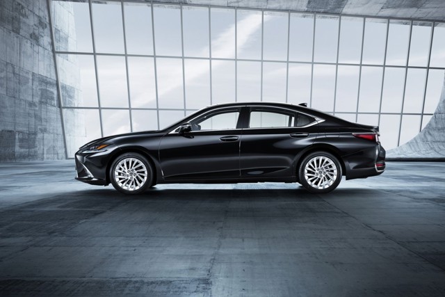 Lexus Es photo 2