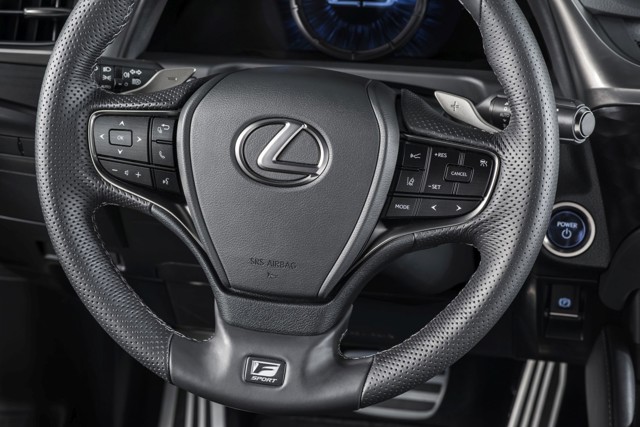 Lexus Es photo 36