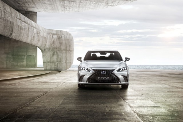 Lexus Es photo 5