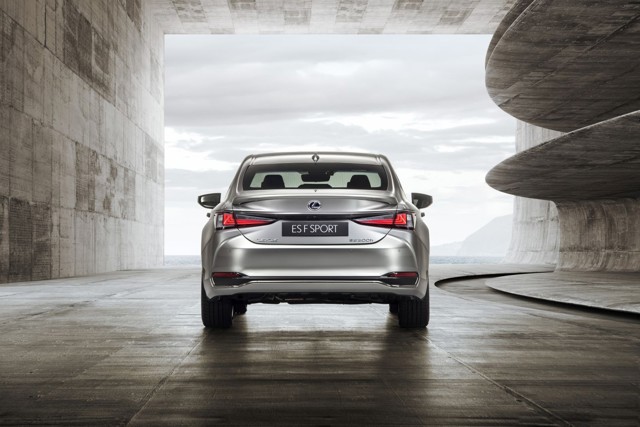 Lexus Es photo 6