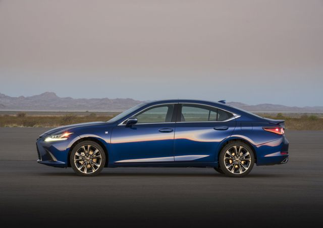 Lexus Es photo 27