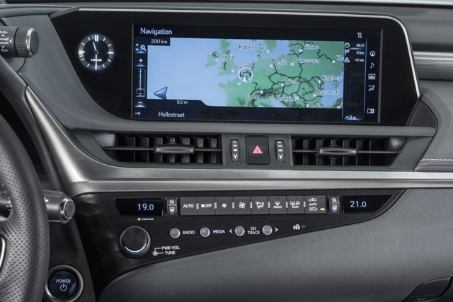 Lexus Es photo 39