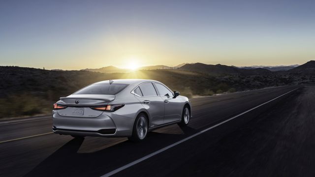 Lexus Es photo 14