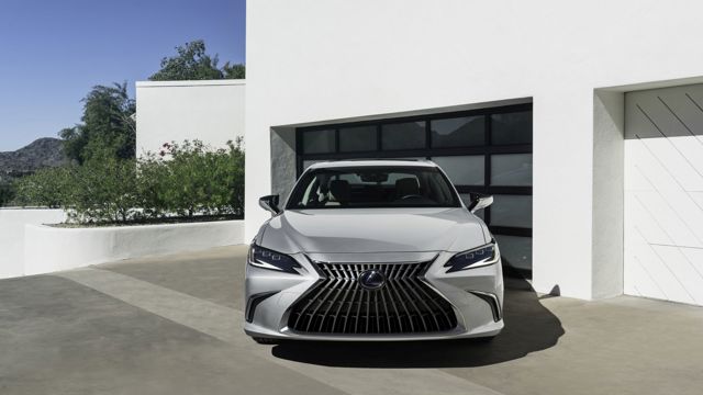 Lexus Es photo 15