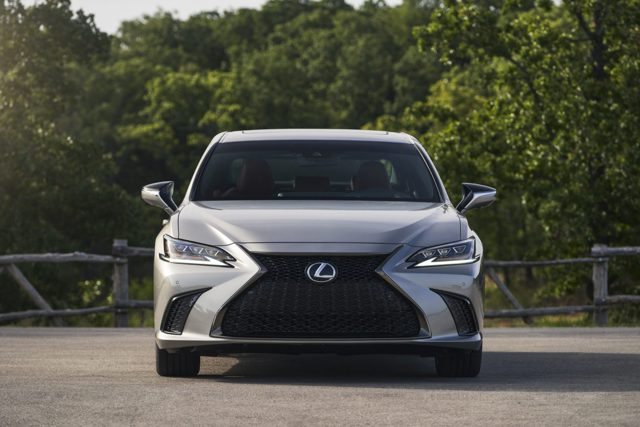 Lexus Es photo 3