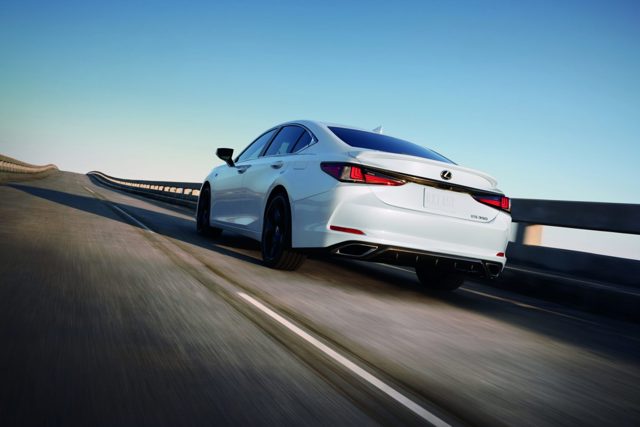 Lexus Es photo 30