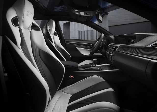 Lexus Gs F photo 30
