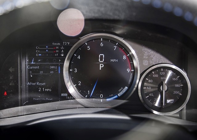 Lexus Gs F photo 40