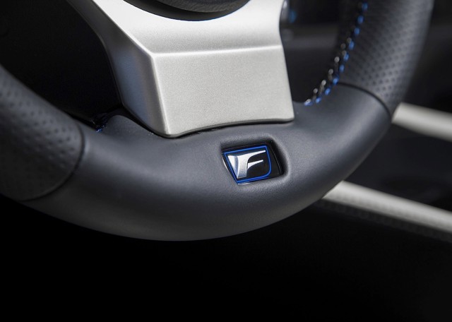 Lexus Gs F photo 46