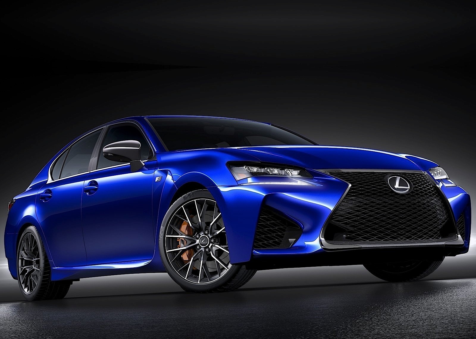 Lexus Gs F photo 2