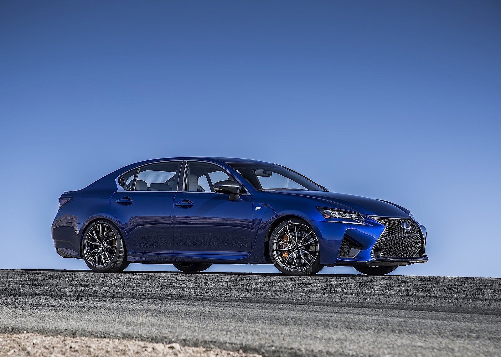 Lexus Gs F photo 18