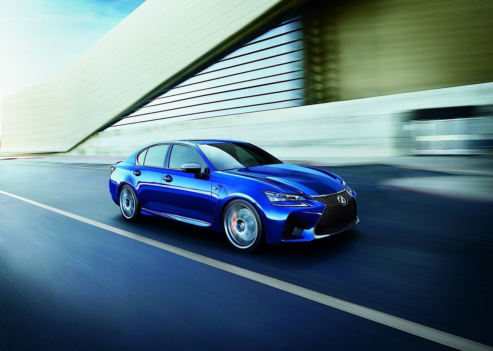 Lexus Gs F photo 20