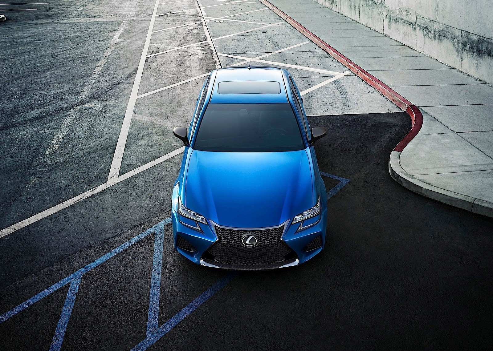 Lexus Gs F photo 25