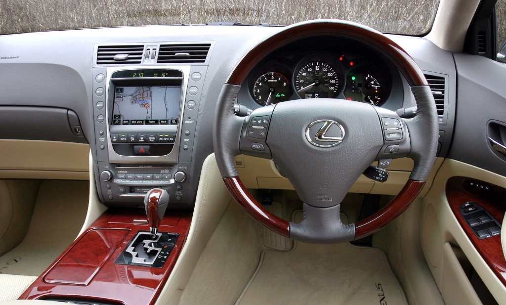 Lexus Gs photo 97