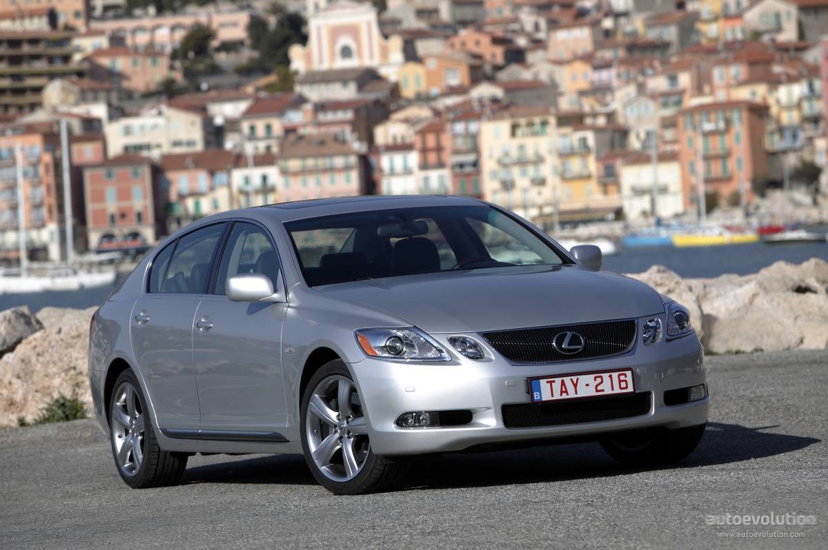 Lexus Gs photo 2