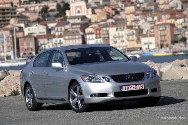 Lexus Gs photo 2