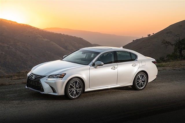Lexus Gs photo 4