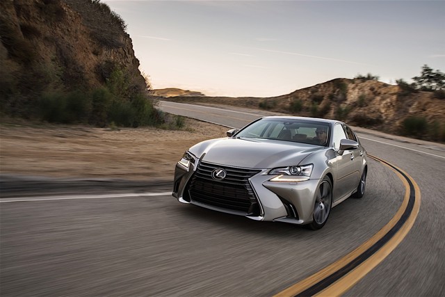 Lexus Gs photo 5