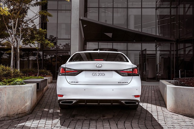 Lexus Gs photo 6