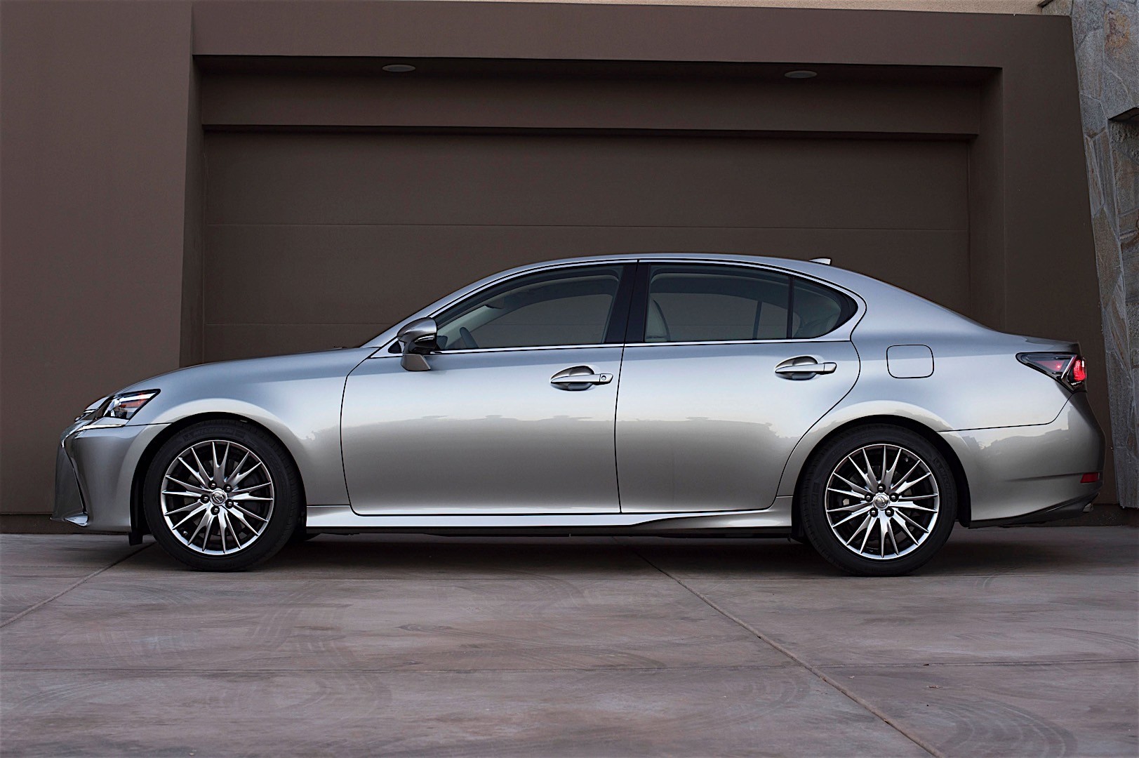 Lexus Gs photo 57