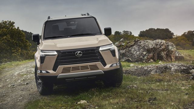 Lexus Gx photo 12