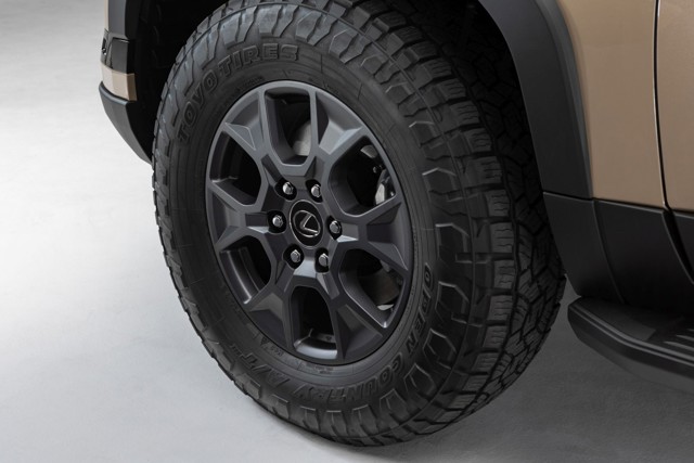 Lexus Gx photo 29