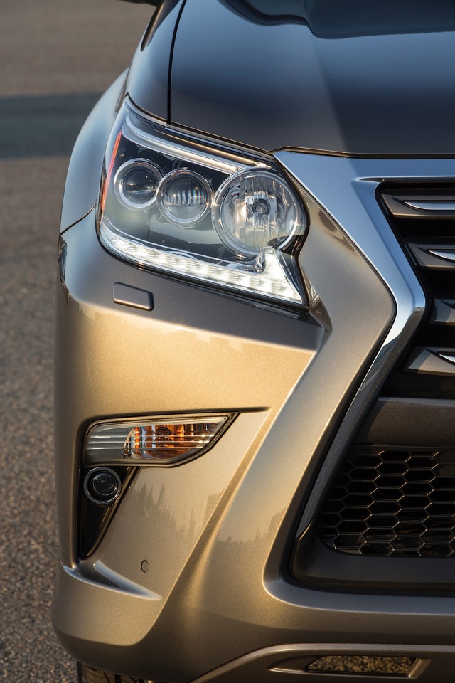 Lexus Gx photo 3