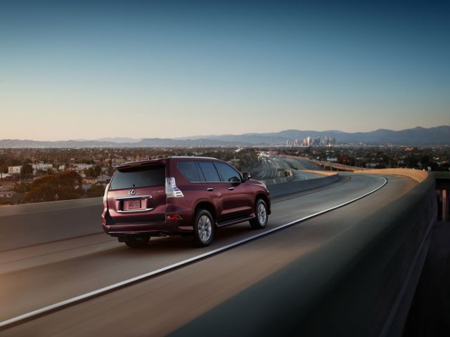 Lexus Gx photo 5