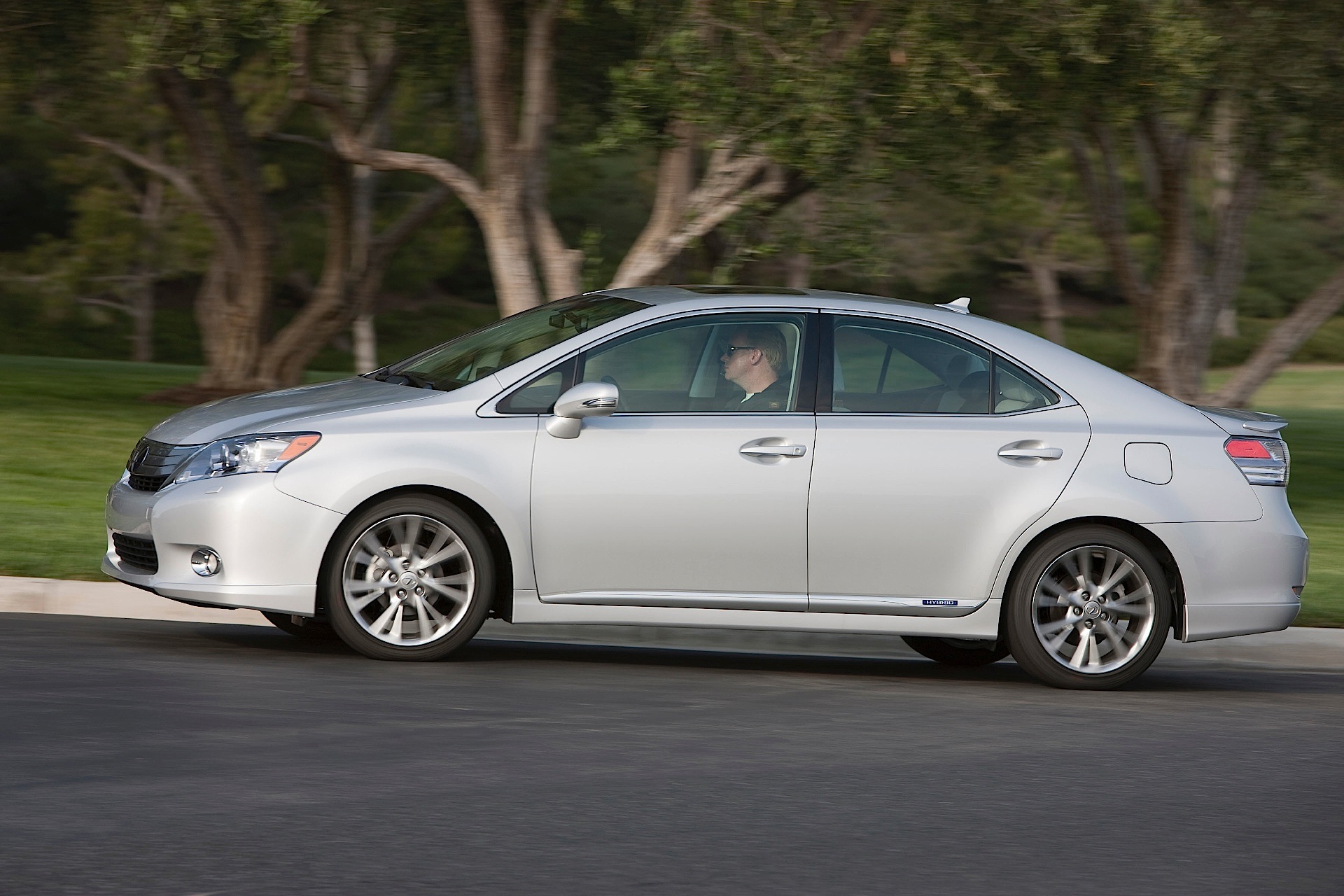 Lexus Hs photo 19