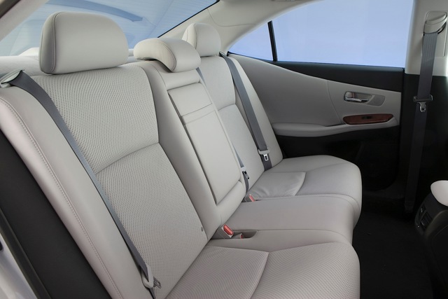 Lexus Hs photo 75