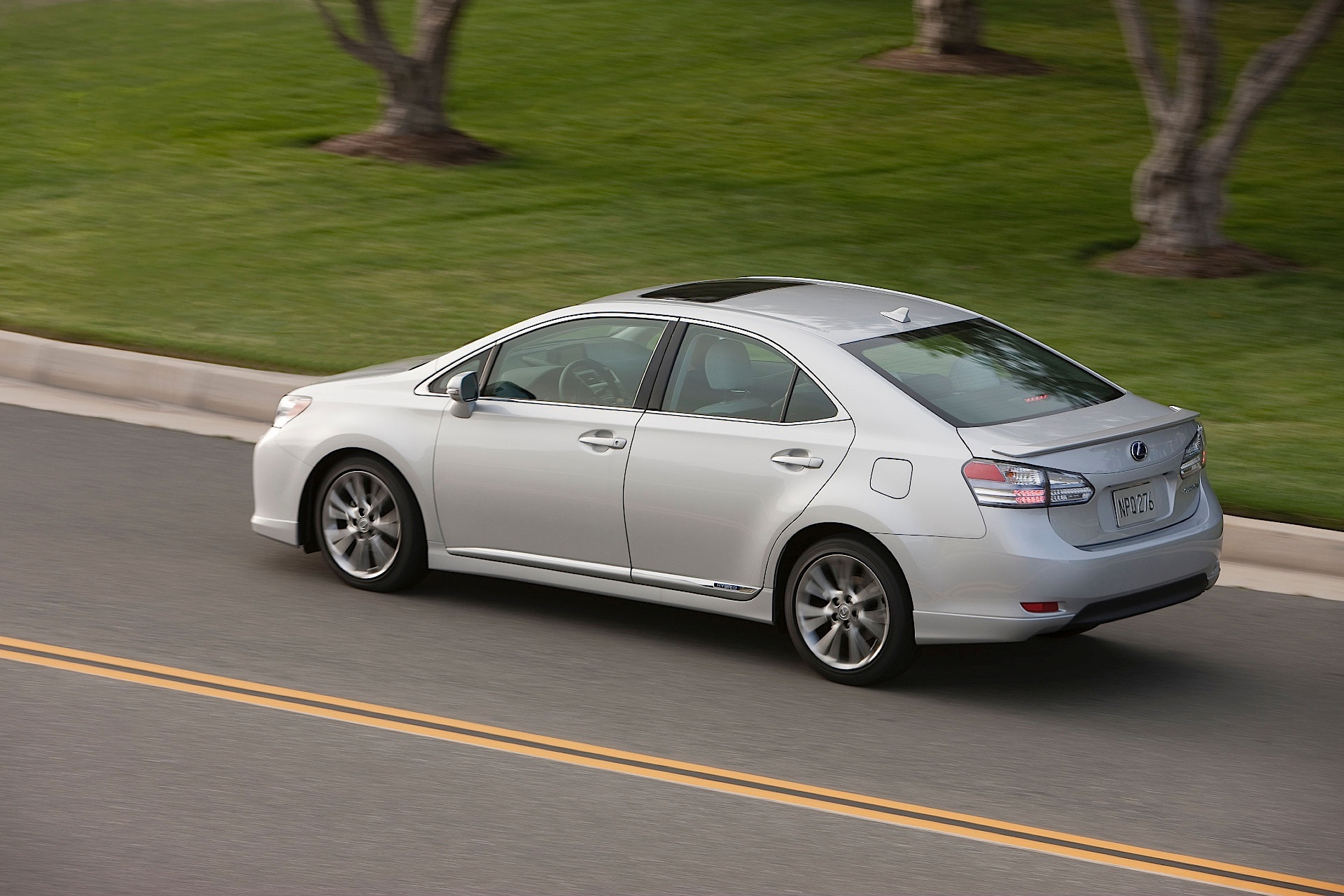 Lexus Hs photo 26