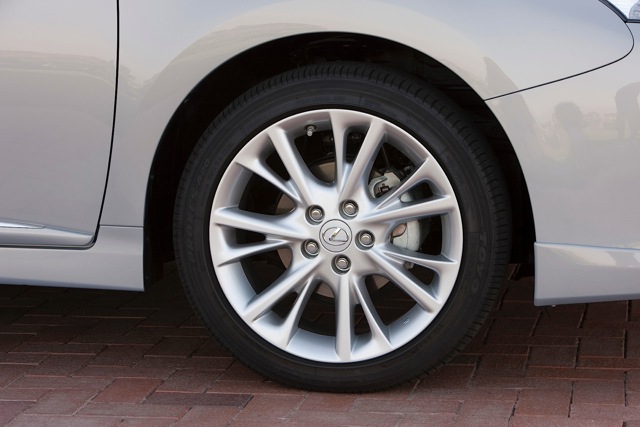 Lexus Hs photo 44
