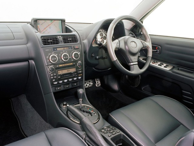 Lexus Is photo 58
