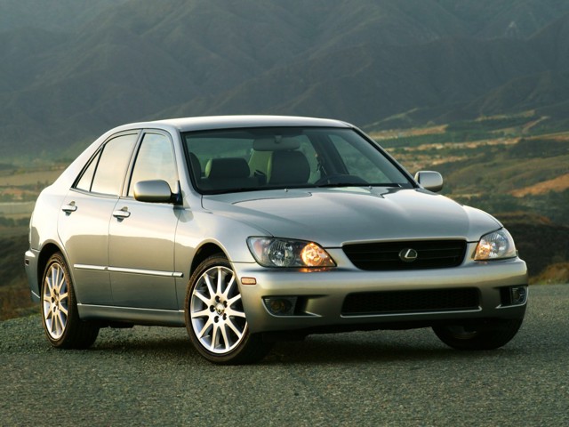 Lexus Is photo 30
