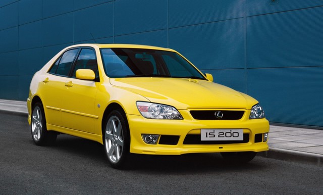 Lexus Is photo 44