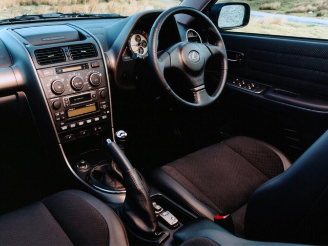 Lexus Is photo 53