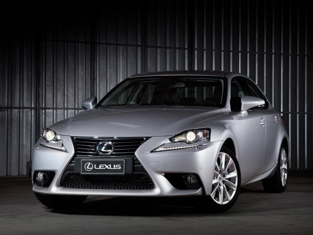 Lexus Is photo 43