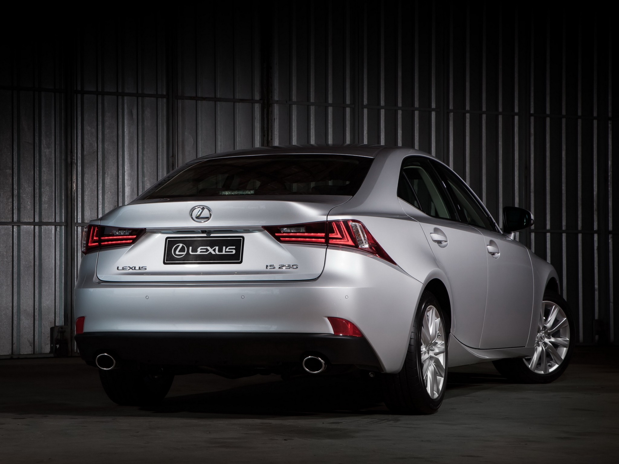 Lexus Is photo 45