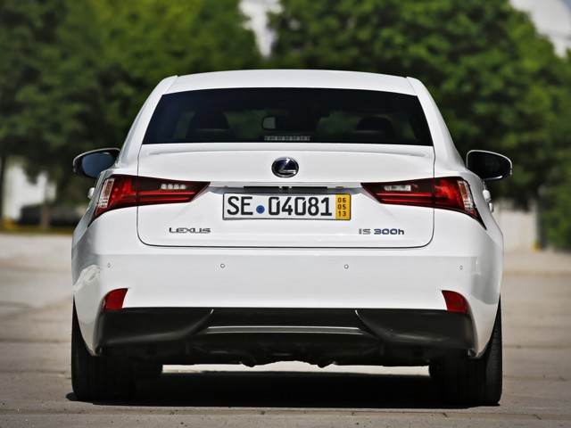 Lexus Is photo 83