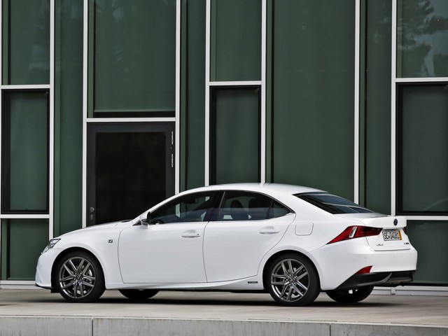 Lexus Is photo 88
