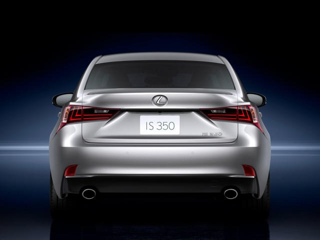 Lexus Is photo 102