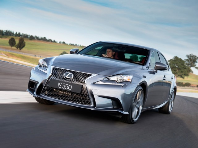 Lexus Is photo 112